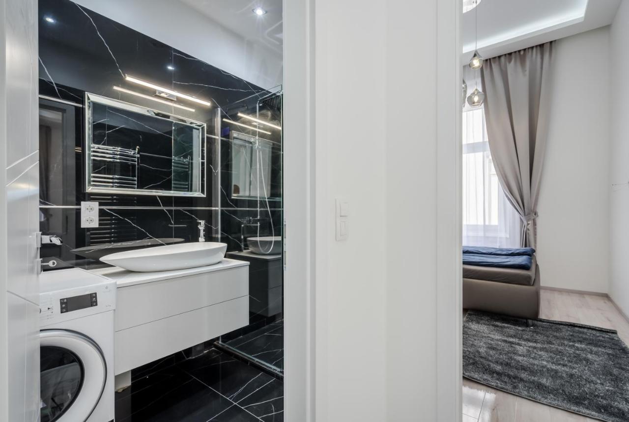 Kiraly 35 Luxury Apartment With Free Parking Βουδαπέστη Εξωτερικό φωτογραφία