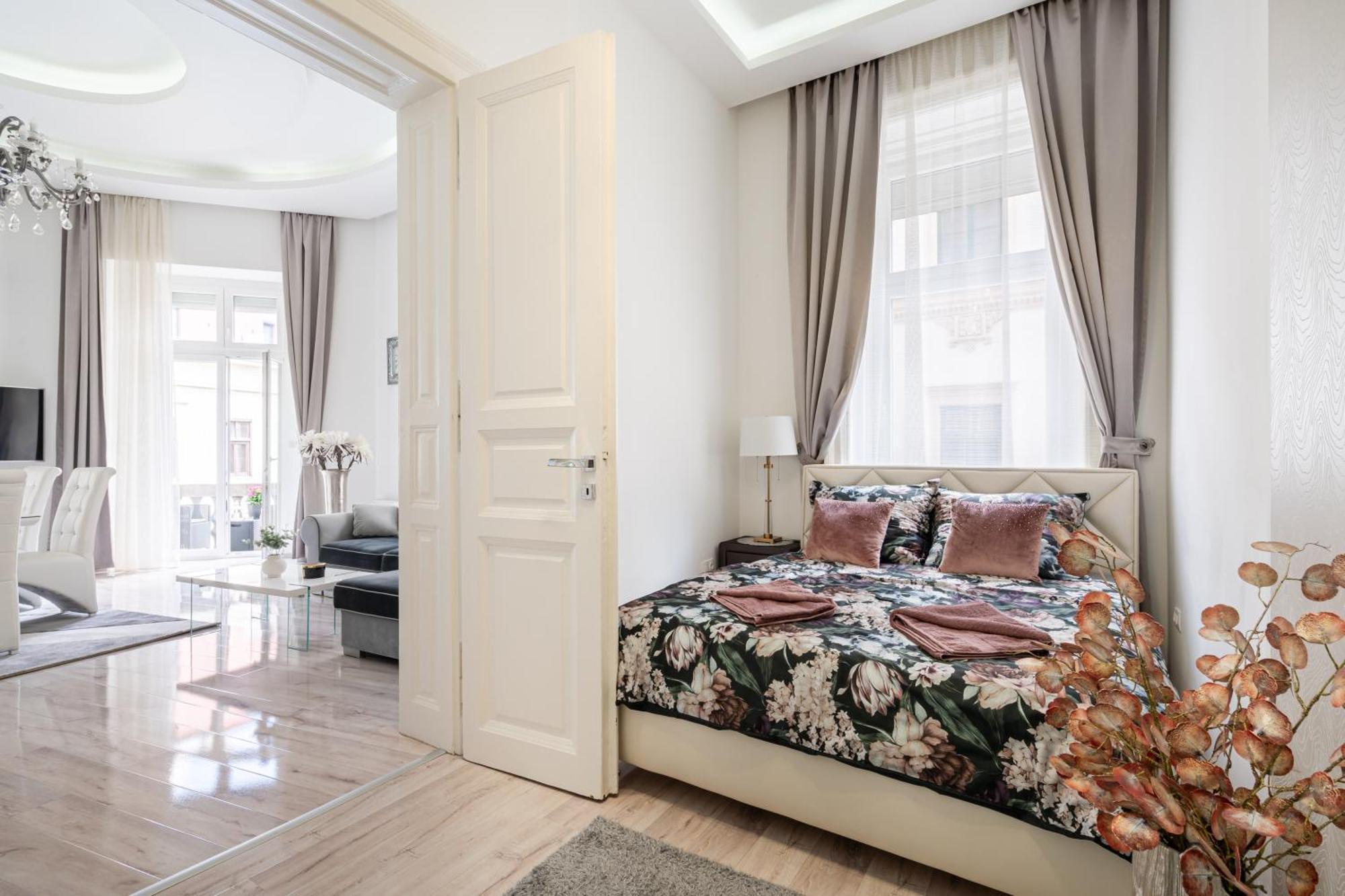 Kiraly 35 Luxury Apartment With Free Parking Βουδαπέστη Εξωτερικό φωτογραφία
